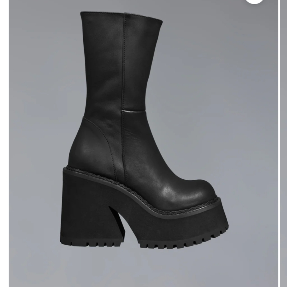 UNIF Black Parker Platform Boots